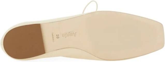 Aeydē "Isla" Derby Shoes in wit