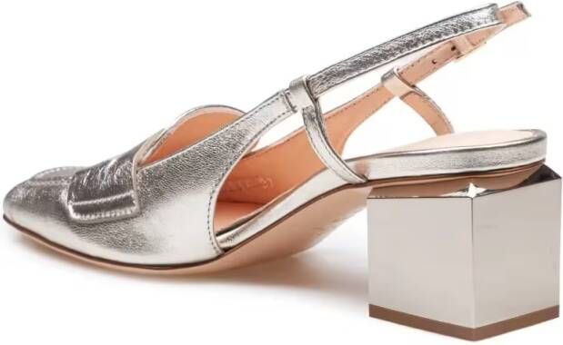 Agl Metallic Finish Moccasin With Cubic Heel in zilver