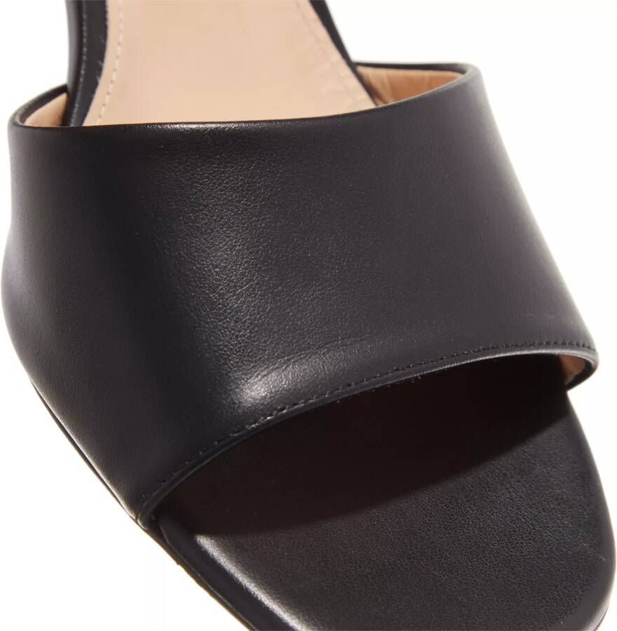 Aigner Pumps & high heels Courtney 13 in zwart