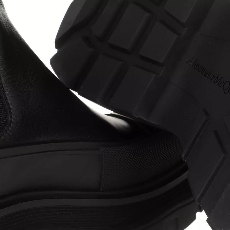 Alexander mcqueen Boots & laarzen Chunky Sole Boots in zwart