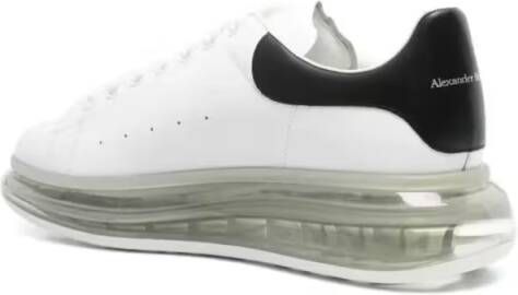 Alexander mcqueen Low-Top Sneakers Larry Oversize Clear Sole Sneakers in grijs