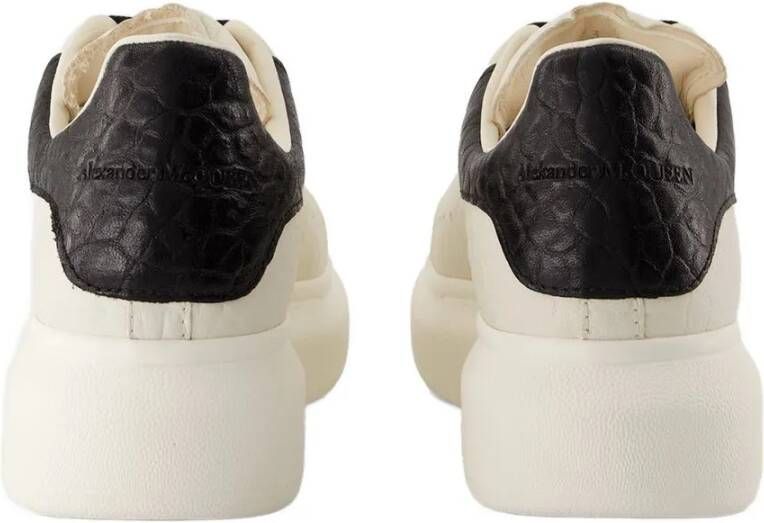 Alexander mcqueen Low-Top Sneakers Oversized White Sneakers With Smooth Calfskin in crème