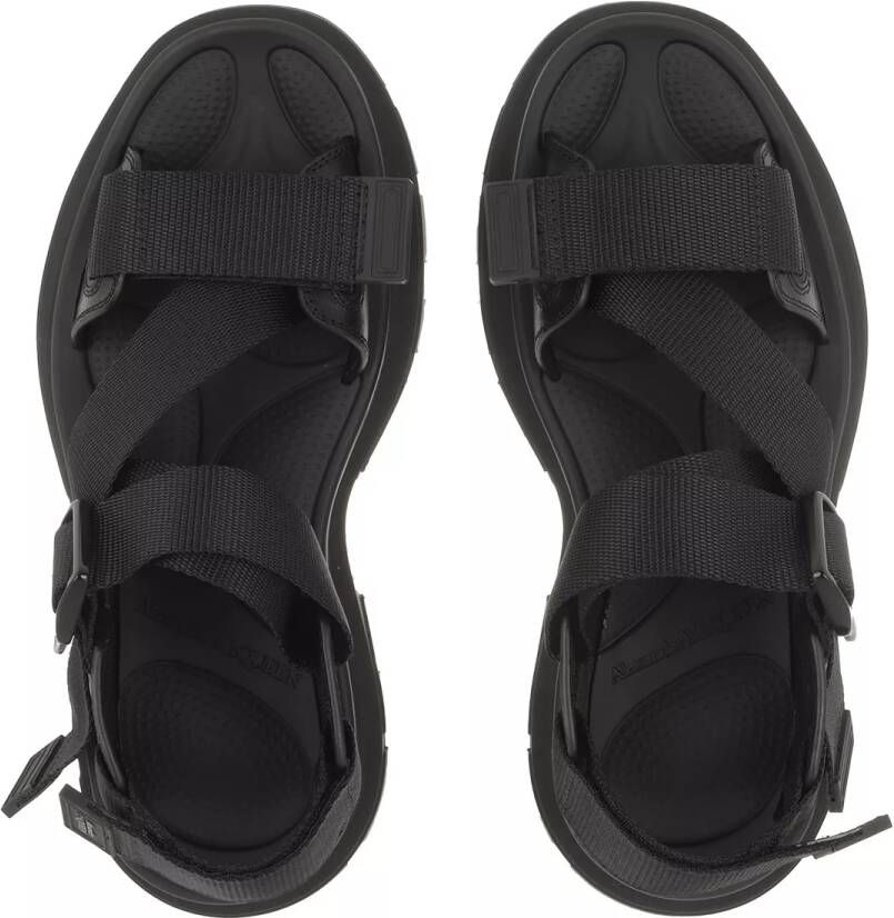 Alexander mcqueen Sandalen Tread Sandals in zwart