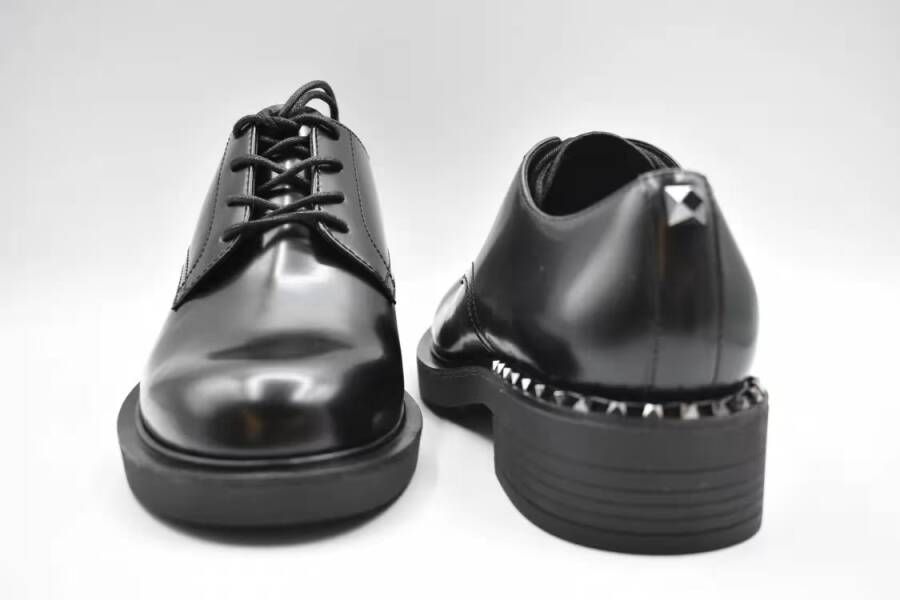 Ash Low-Top Sneakers Lace-Up Flat Shoes With Design And Fit in zwart