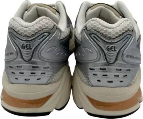 ASICS Low-Top Sneakers Gel Kayano 14 Sneakers With Breathable Mesh Upper in grijs