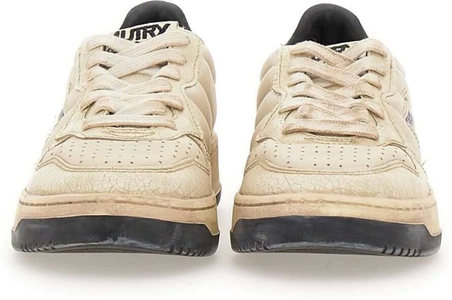 Autry Low-Top Sneakers Sup Vint Low Leat Padded Sneakers in beige