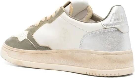 Autry Low-Top Sneakers Light Beige Super Vintage Sneakers in beige
