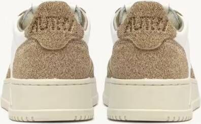 Autry Low-Top Sneakers Medalist Low Lea Stars Marsh Sand Sneakers in beige