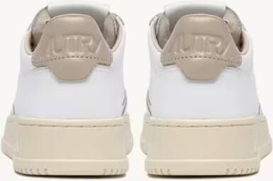 Autry Low-Top Sneakers Medalist Low Leat Wht Tidfoam Sneakers in wit