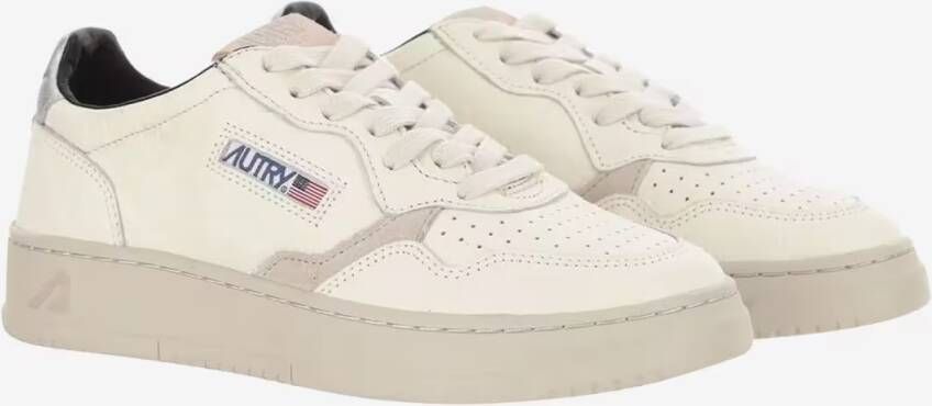 Autry Low-Top Sneakers Medalist Low Leather Sneakers in wit