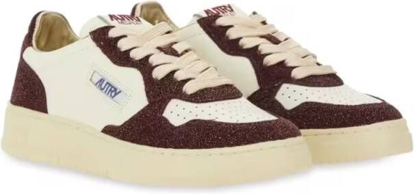 Autry Low-Top Sneakers Medalist Low Sneaker in bruin