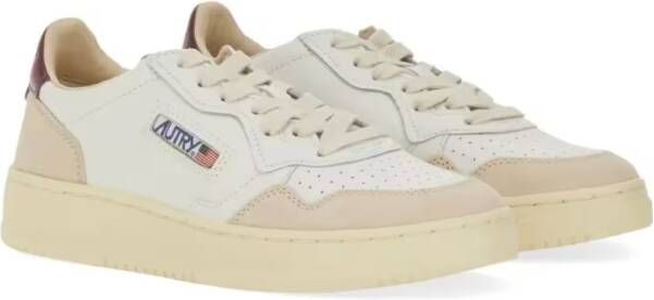 Autry Low-Top Sneakers Medalist Low Sneaker in wit