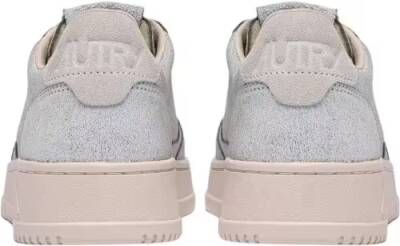 Autry Low-Top Sneakers Medalist Low Sue Scrap Wht Pinktint Sneakers in wit