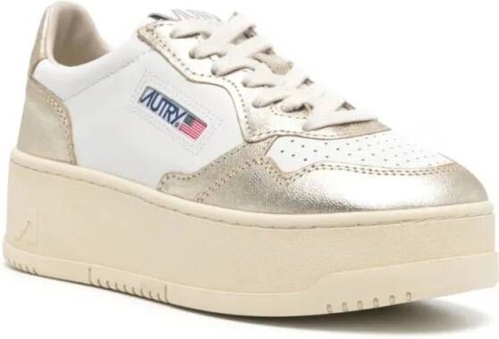 Autry Low-Top Sneakers Medalist Platform Sneakers in beige