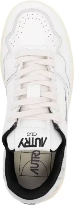 Autry Low-Top Sneakers Minimalist White Calfskin Sneakers With Silver Acc in wit