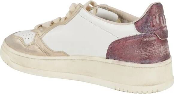 Autry Low-Top Sneakers Vintage-Inspired White Sneakers in wit