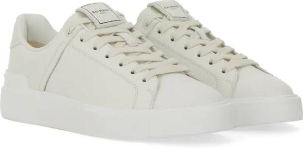 Balmain Low-Top Sneakers B-Court Sneaker in wit