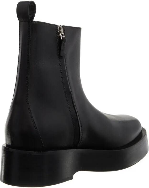 Bottega Veneta Low-Top Sneakers Torino Ankle Boot in zwart