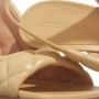 Bottega Veneta Sandalen Padded Slingback Sandals in beige - Thumbnail 1