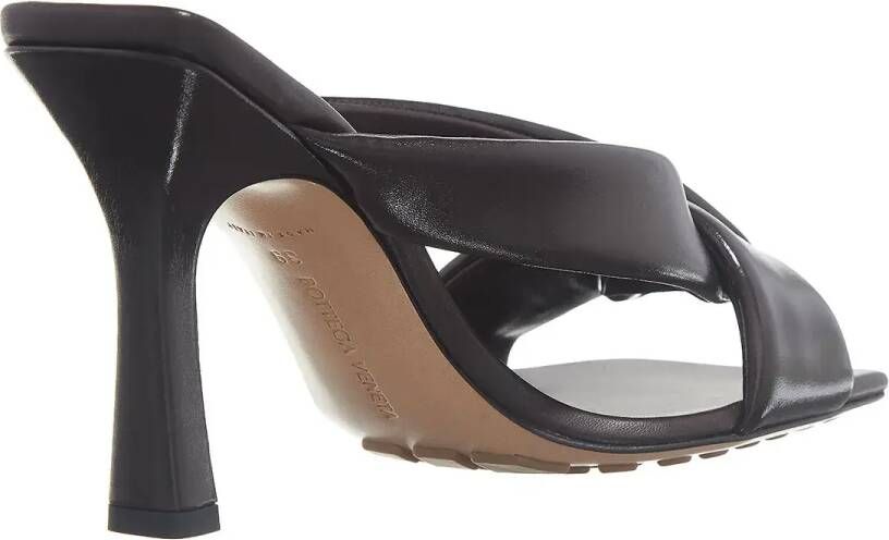 Bottega Veneta Sandalen Sandal Cushion Lux in bruin