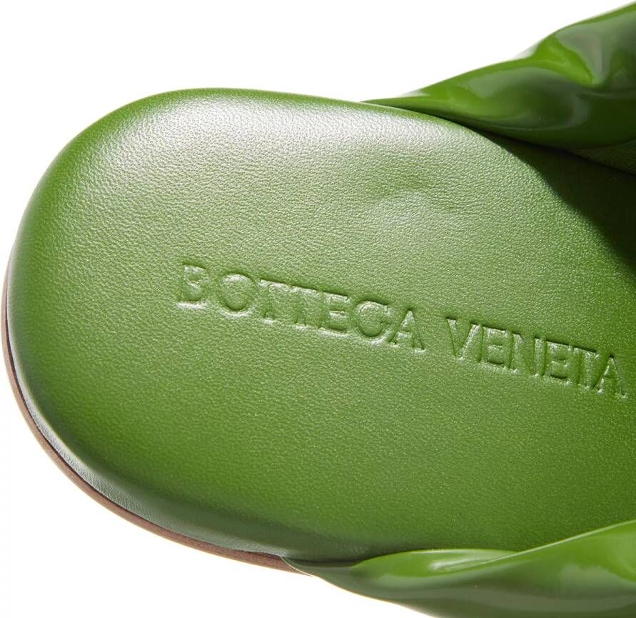 Bottega Veneta Slippers Cushion Slides in groen