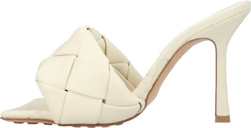 Bottega Veneta Slippers & Mules Lido Mule White in beige