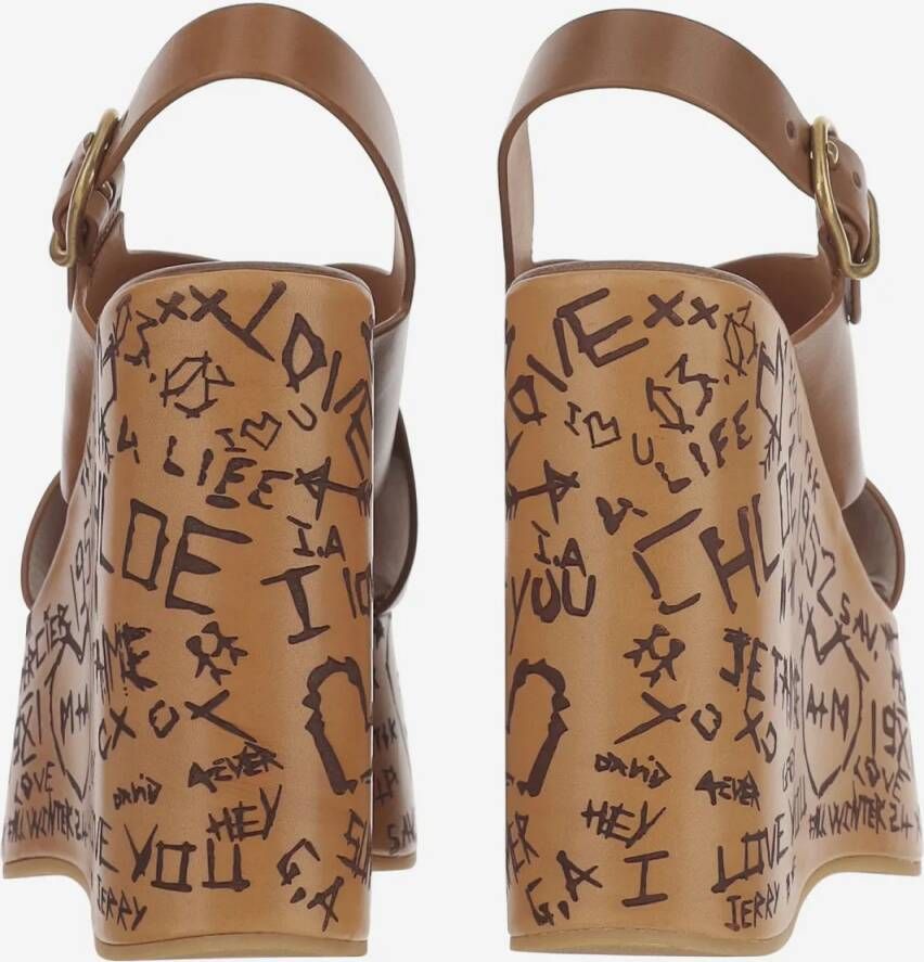 Chloé Sandalen Maxime Wedge Sandals in bruin