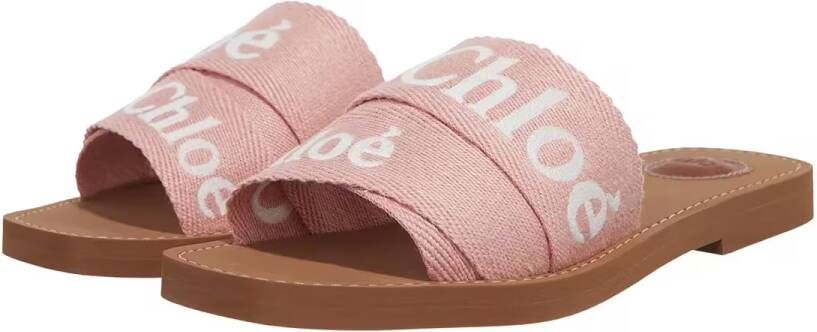 Chloé Slippers & Mules Woody Flat Mule in poeder roze