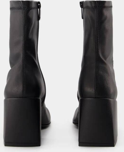 Courrèges Boots Reedition Ankle Boots Synthetic Leather Black in zwart