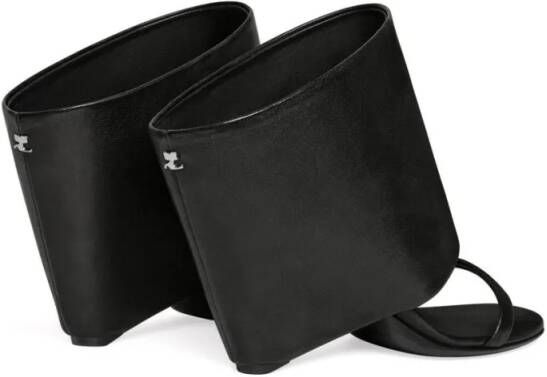 Courrèges Sandalen Structured Black Sandals in zwart
