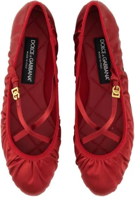 Dolce&Gabbana Satin Ballerina Flats in rood