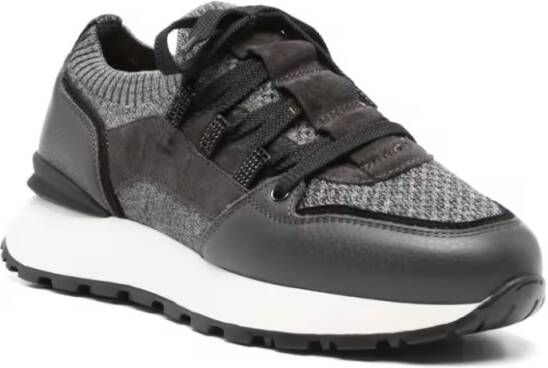 Doucal's Low-Top Sneakers Textured Black Trainers in zwart