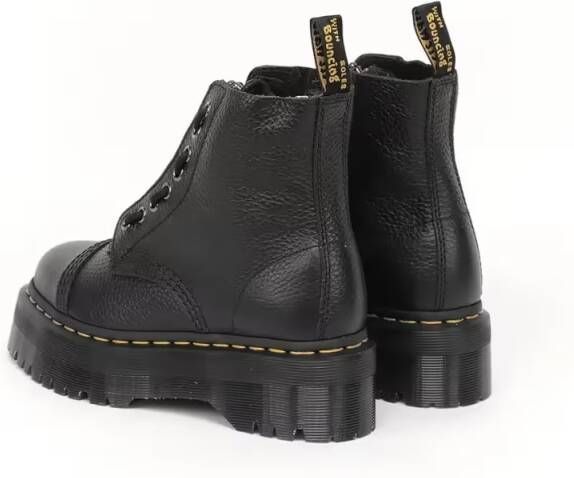 Dr. Martens Boots `Sinclair` Platform Boots in zwart