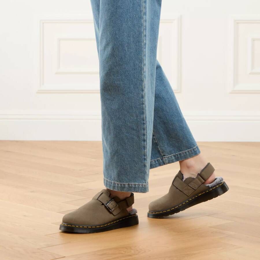 Dr. Martens Slippers & Mules Jorge II FL in grijs