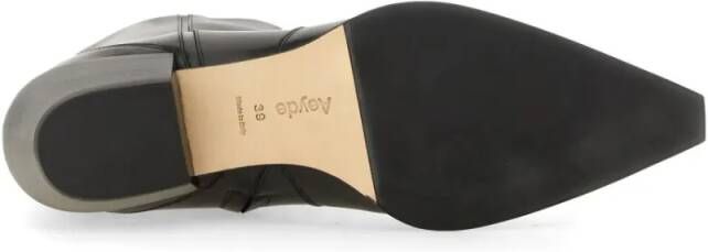 Aeydē Boots Pointed Toe Western-Inspired Black Leather Boots in zwart