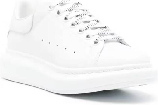 alexander mcqueen Low-Top Sneakers White Sneakers With Chunky Sole in wit