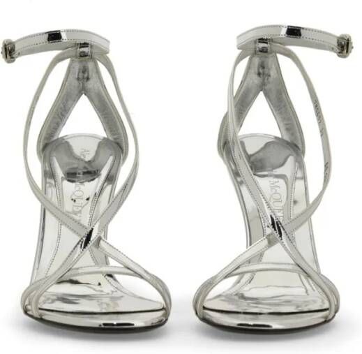 alexander mcqueen Sandalen Sandal "Armadillo" in zilver
