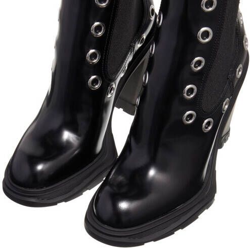 alexander mcqueen Sneakers Eyelet Ankle Boots Leather in zwart