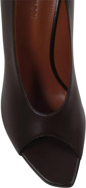Amina Muaddi Hoge hakken Julianne Peep Toe Pump 90 in bruin