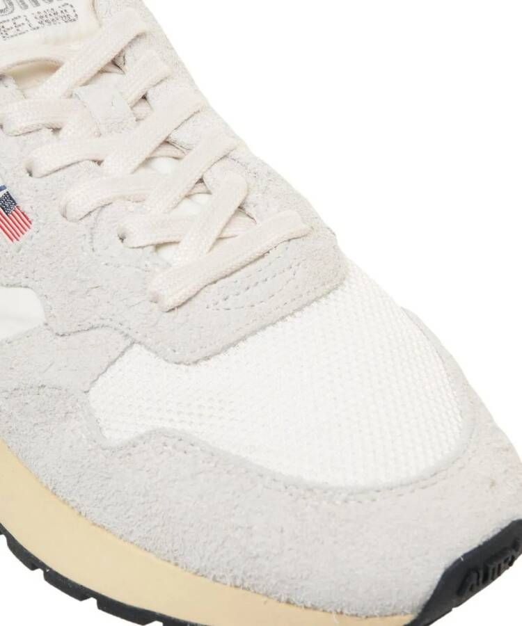 Autry Low-Top Sneakers Divers in zilver