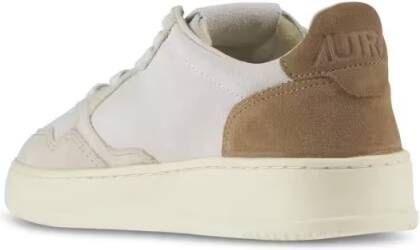 Autry Low-Top Sneakers Low-Top Suede And Leather Sneakers With Contrastin in grijs