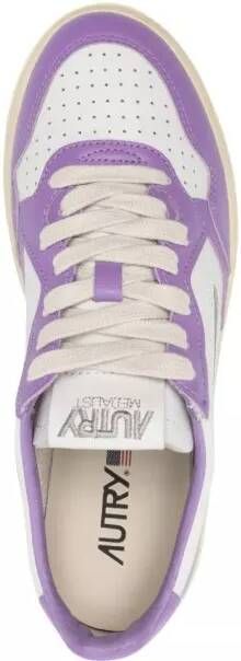 Autry Low-Top Sneakers Medalist Low Lavender Purple Sneakers in paars