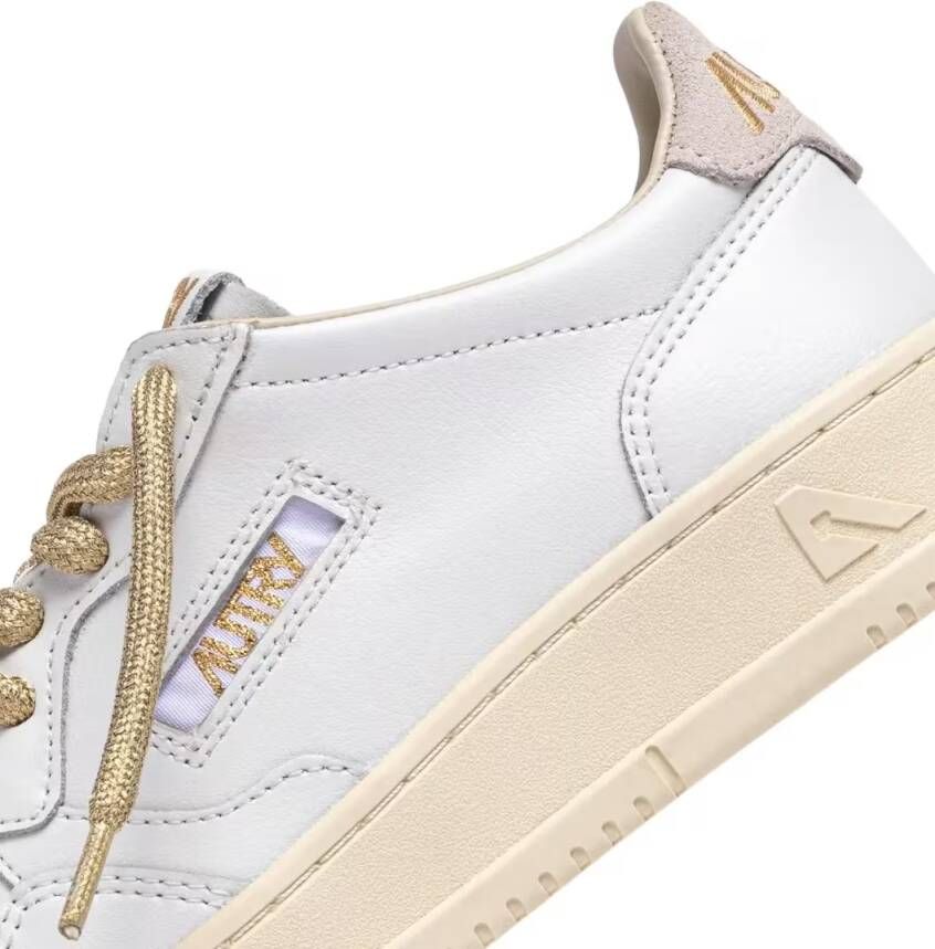 Autry Low-Top Sneakers Medalist Low Leat Swoll Wht Sneakers in wit