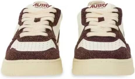 Autry Low-Top Sneakers Medalist Low Sneaker in bruin