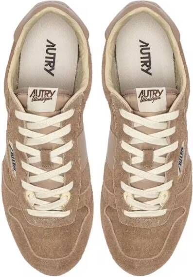 Autry Low-Top Sneakers Windspin Low Sue Lea Peanut Sneakers in beige