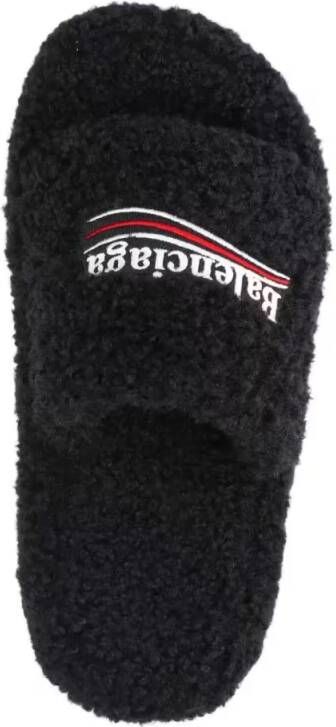 Balenciaga Sandalen "Furry" Slide Sandals – Black in zwart