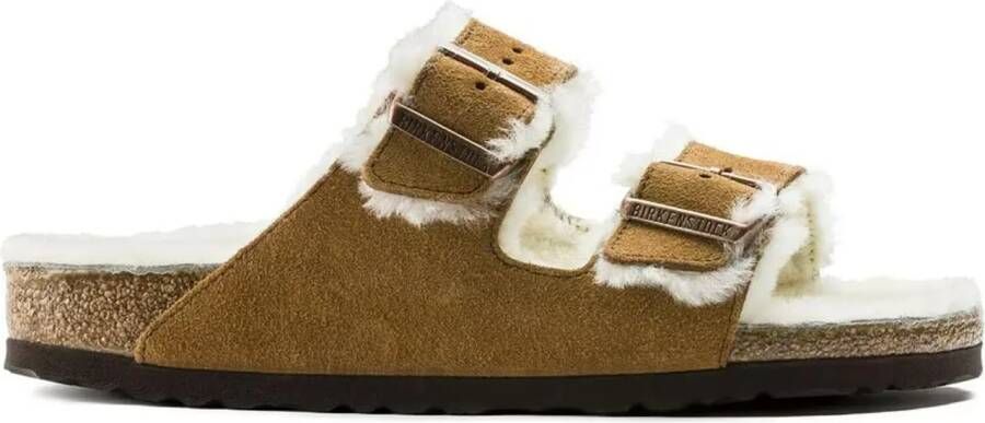 Birkenstock Sandalen Arizona Shearling-Lined Suede Sandals in bruin