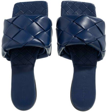 Bottega Veneta Loafers & ballerina schoenen Lido Intrecciato Flat Sandals in blauw