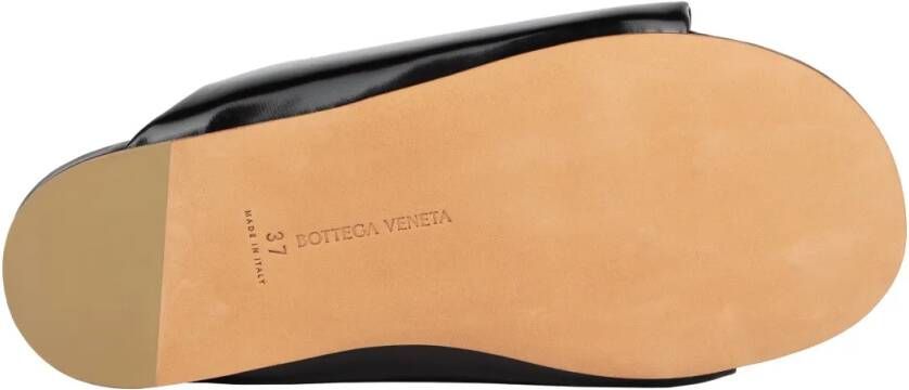 Bottega Veneta Sandalen Cushion Slides Black in zwart