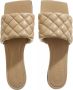 Bottega Veneta Sandalen Flat Lido Sandals Leather in beige - Thumbnail 2